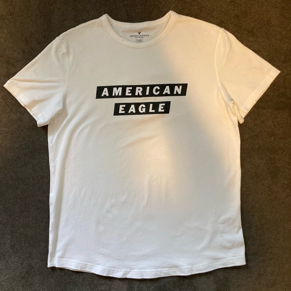 American eagle white T